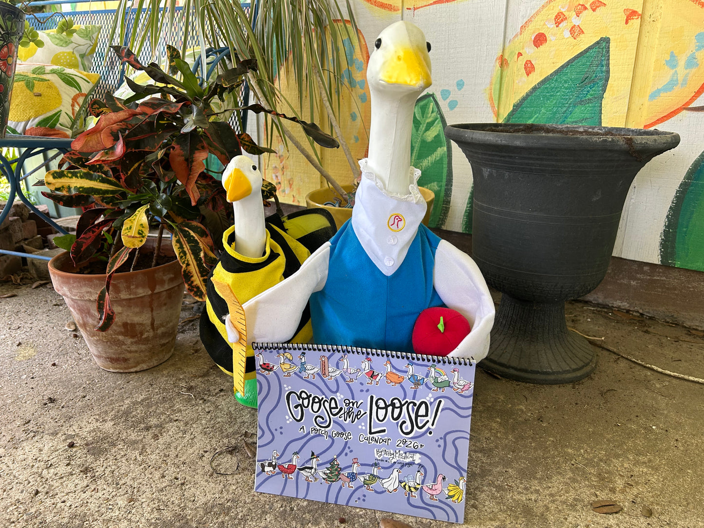 Goose on the Loose: Porch Goose Calendar (Ships Nov 1)